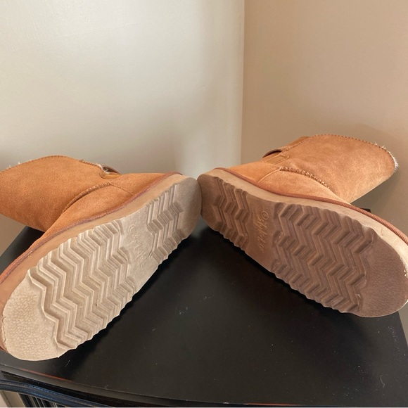 Style & Co. Womens Tan Suede Pull On Winter Boots Shoes - Picture 8 of 8